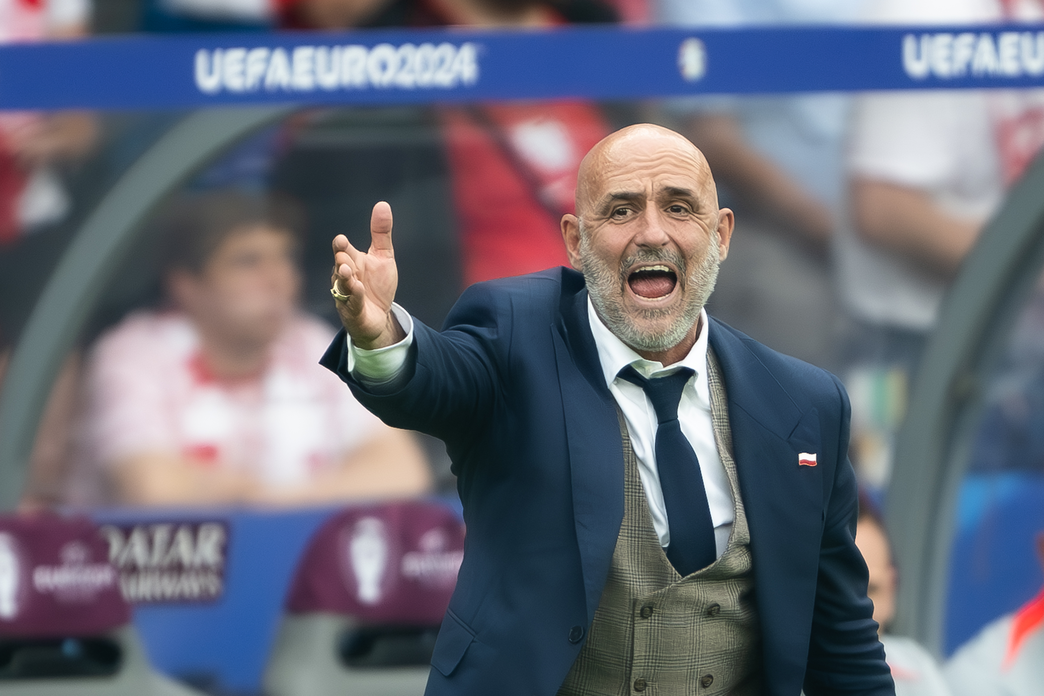 开云APP-莱万多夫斯基遭遇五持续失利，切尔西教练压力巨大！的简单介绍-开云APP